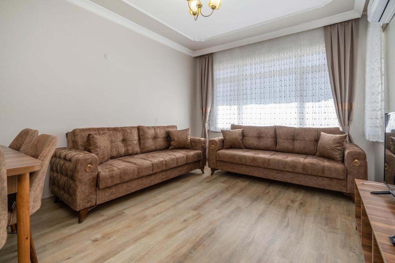 Spacious Apartment In The Historical Center Of Bursa Bagian luar foto