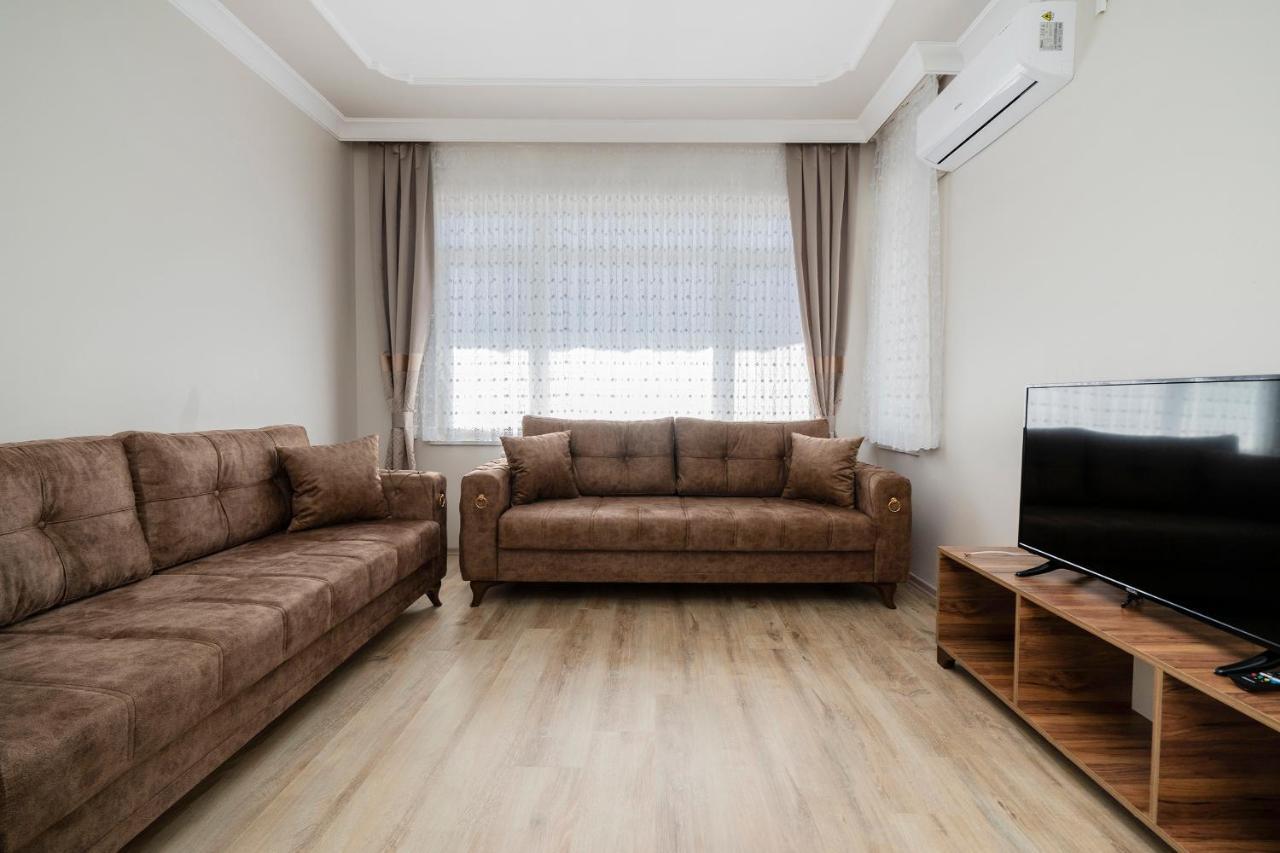 Spacious Apartment In The Historical Center Of Bursa Bagian luar foto
