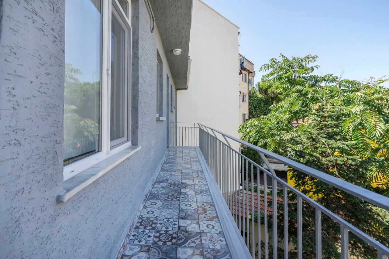 Spacious Apartment In The Historical Center Of Bursa Bagian luar foto