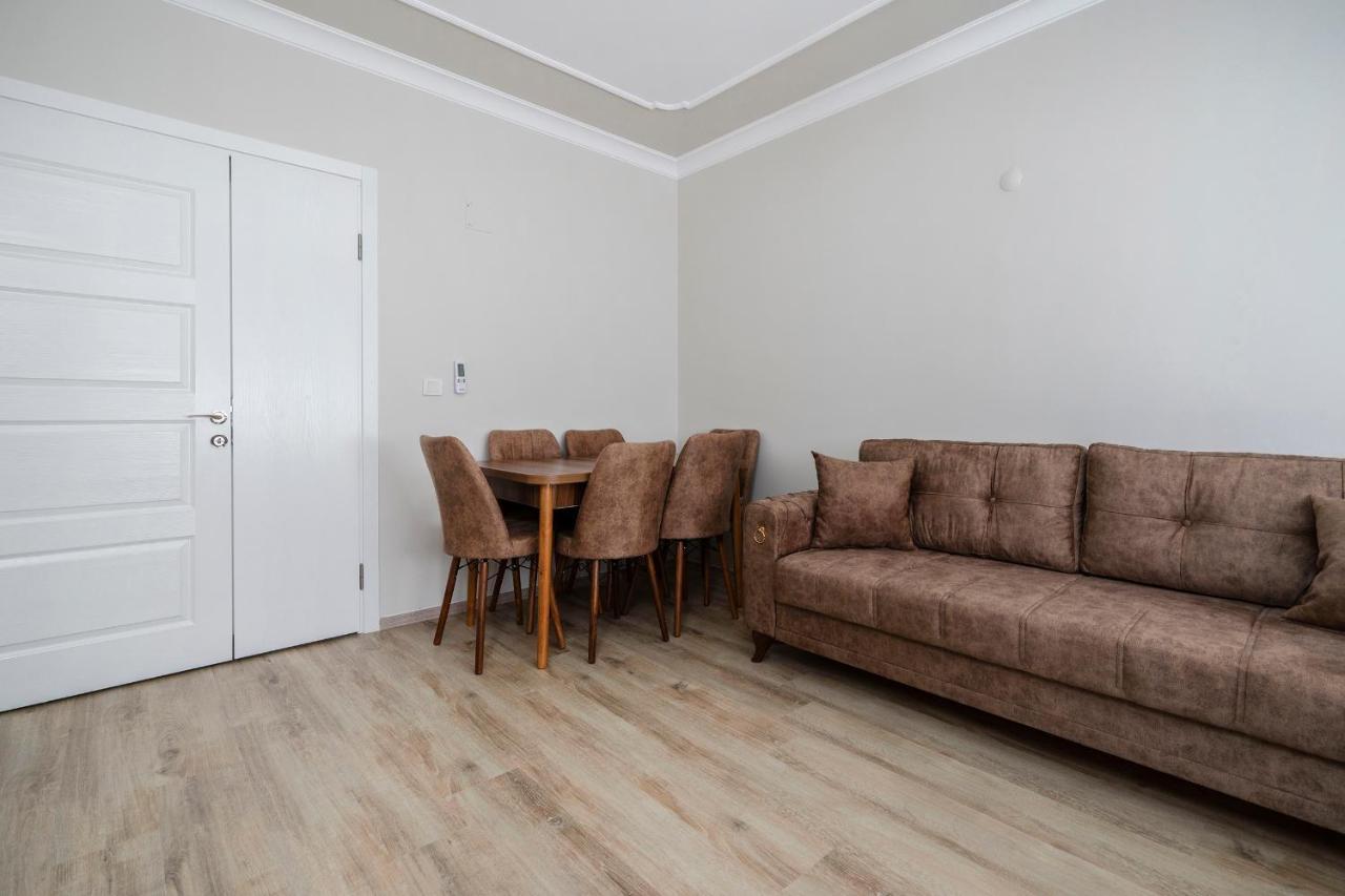 Spacious Apartment In The Historical Center Of Bursa Bagian luar foto
