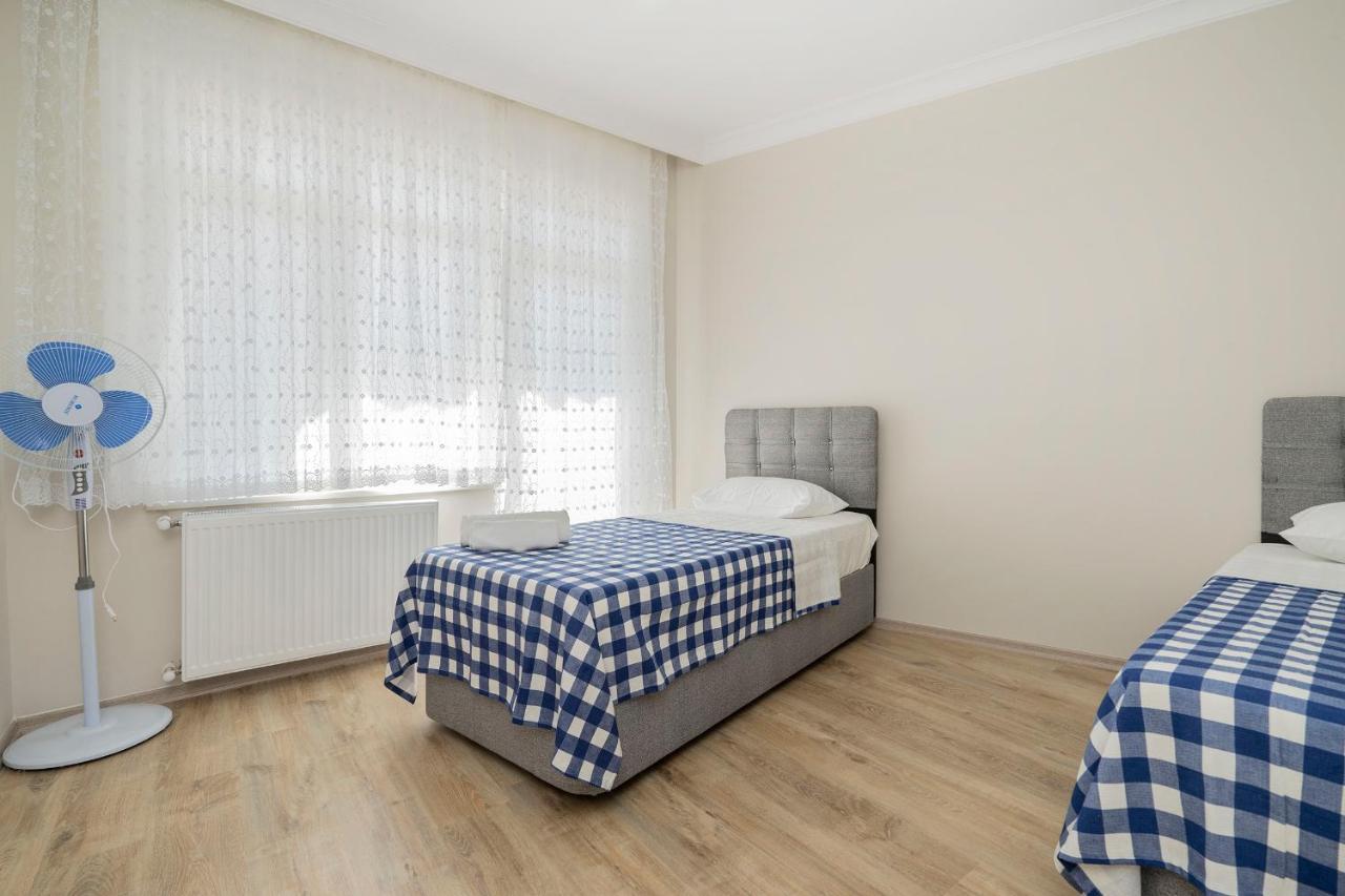 Spacious Apartment In The Historical Center Of Bursa Bagian luar foto